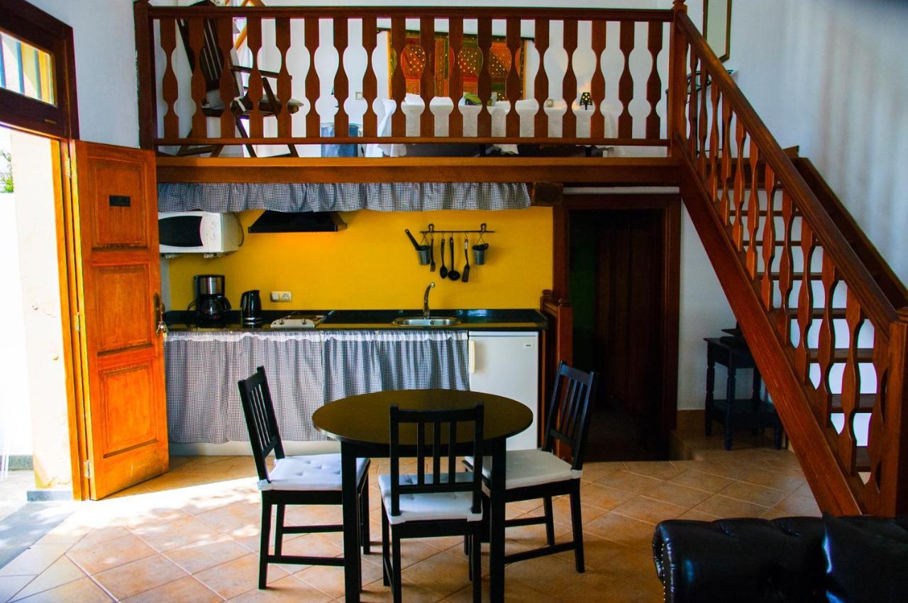 Casa Rural Villa Lola Y Juan Haria Bagian luar foto