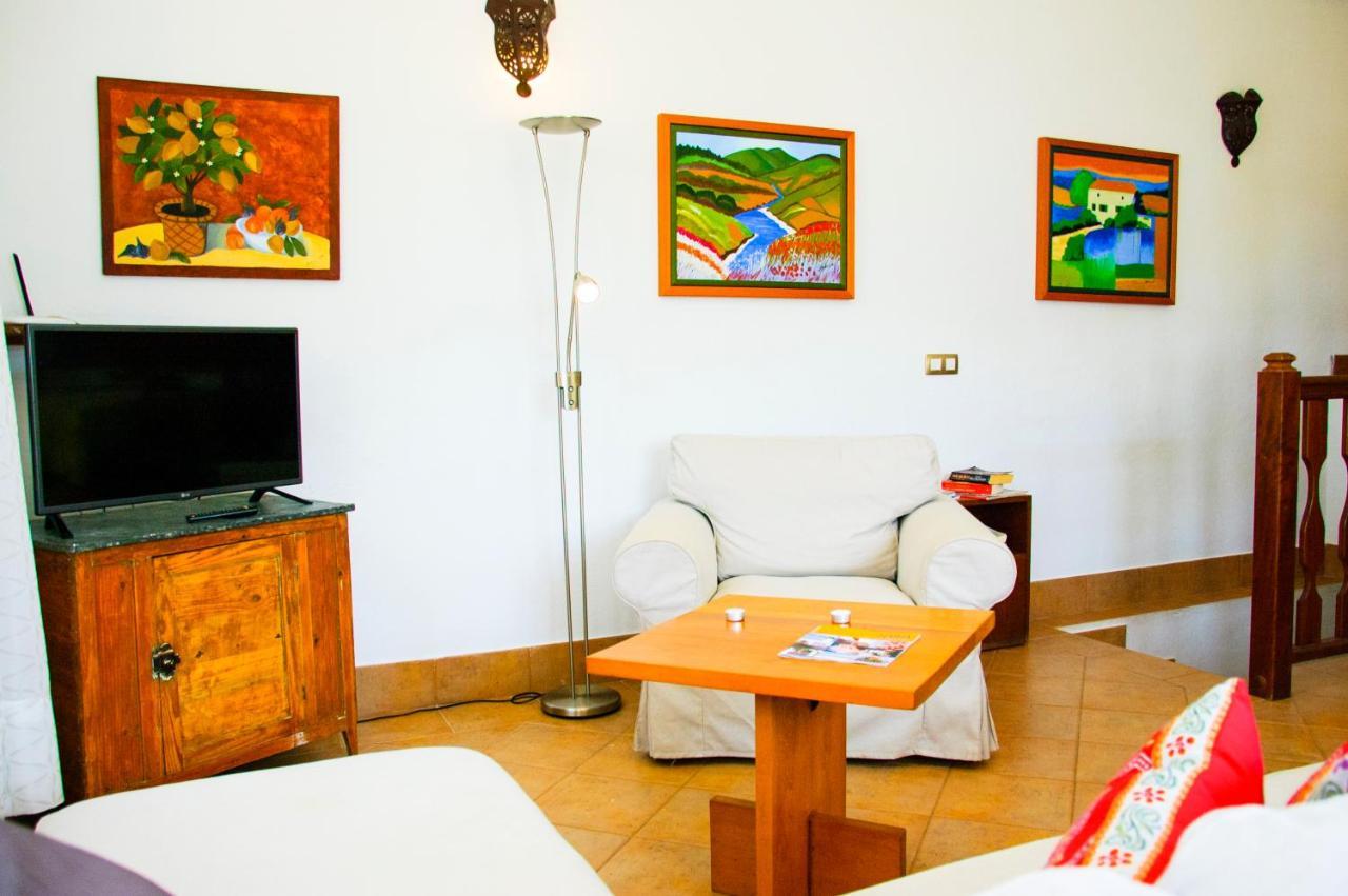 Casa Rural Villa Lola Y Juan Haria Bagian luar foto