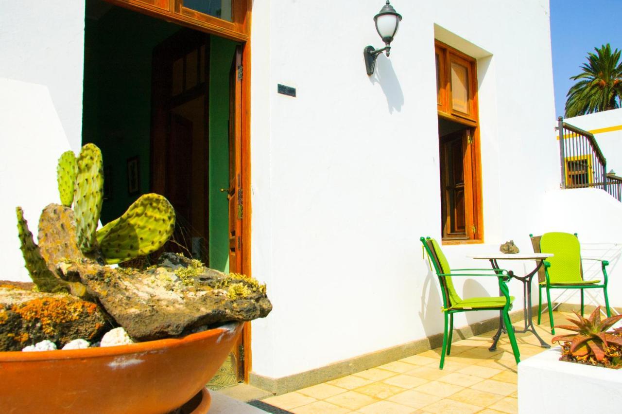 Casa Rural Villa Lola Y Juan Haria Bagian luar foto